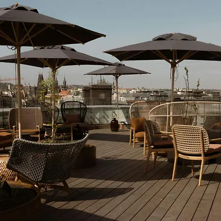 Hotel The Cloud One 4*